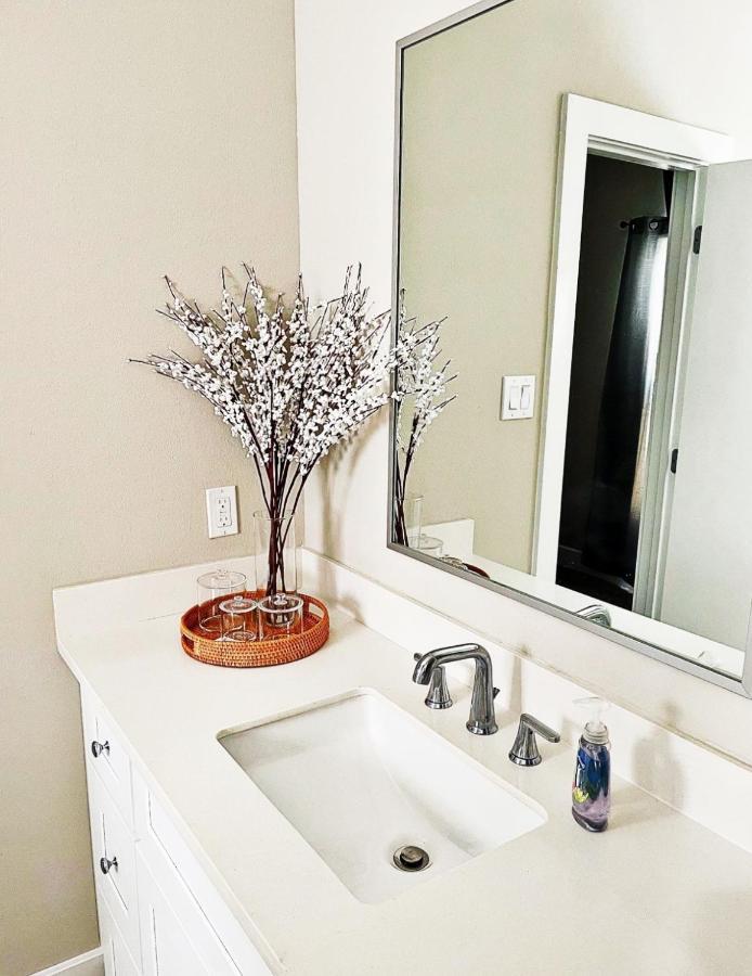 הוילה Modern Style Relaxation In Houston, Texas מראה חיצוני תמונה
